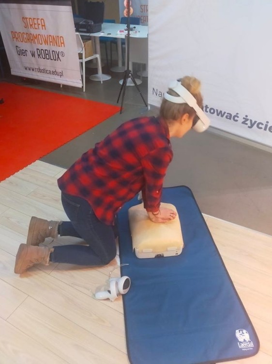 Szkolenie pierwszej pomocy z wykorzystaniem technologii VR w środowisku pracy